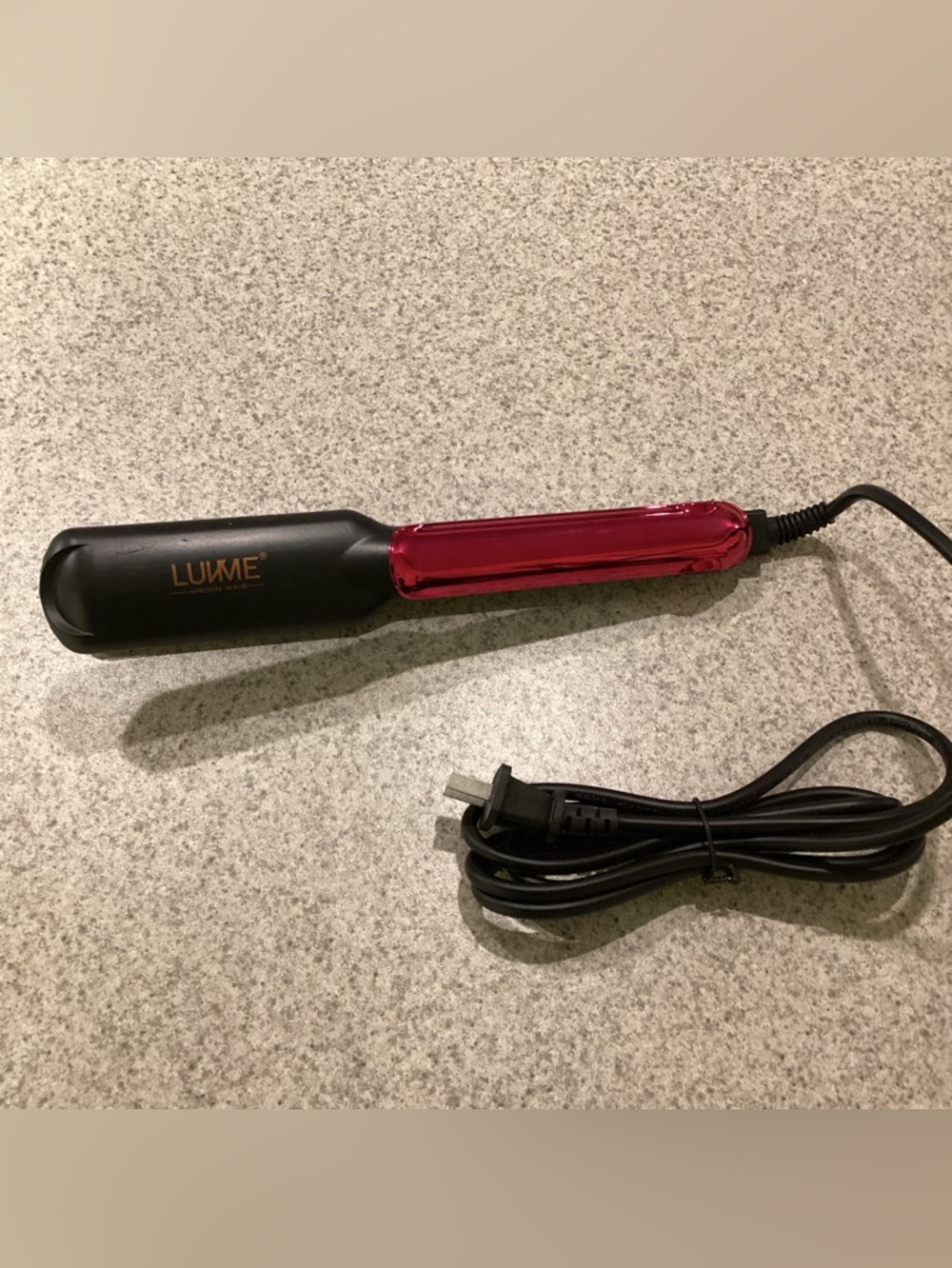 Luveme Hair Flat Iron - Picture 4 of 8